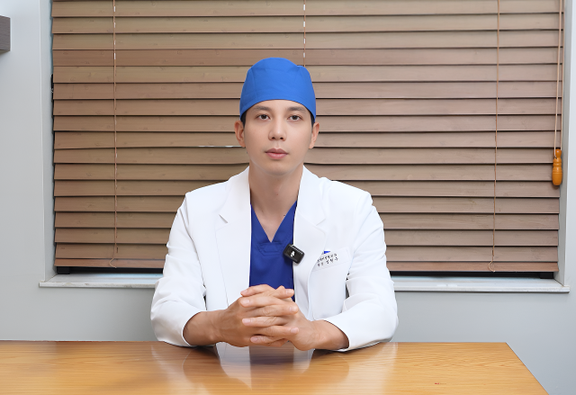 신사역성형외과 팔뚝지방흡입 효과 있을까? 팔 라인 변화와 회복 과정 정리 관련 이미지 1