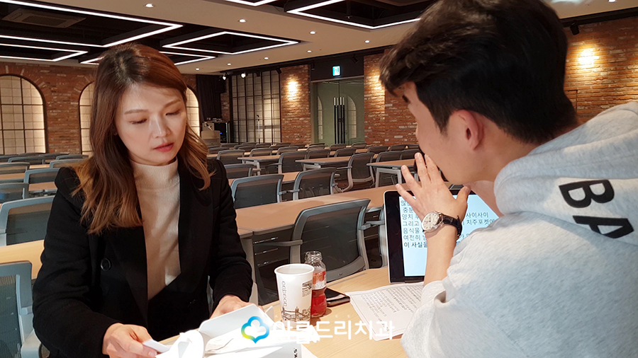 CJ오쇼핑 구강세정기 방송촬영 아름드리치과 이현정원장 관련 이미지 12