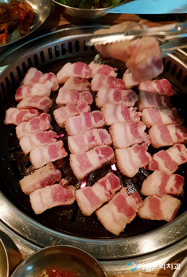 신논현 삼겹살 맛집 장남식당에서 전체회식 관련 이미지 4