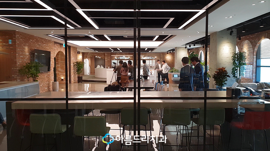 CJ오쇼핑 구강세정기 방송촬영 아름드리치과 이현정원장 관련 이미지 6