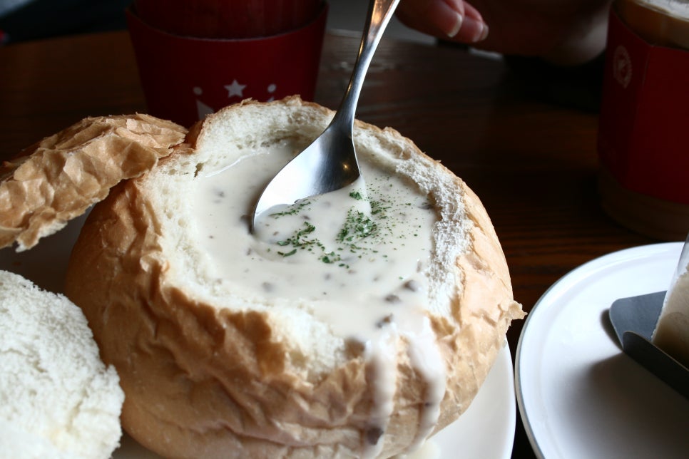 신논현역 할리스커피 &머쉬룸 스프볼&치즈케익[ HOLLYS COFFEE] 관련 이미지 9