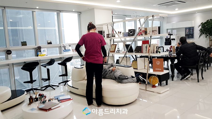 어린이치아교정 시기 눈높이를 맞추다 관련 이미지 2