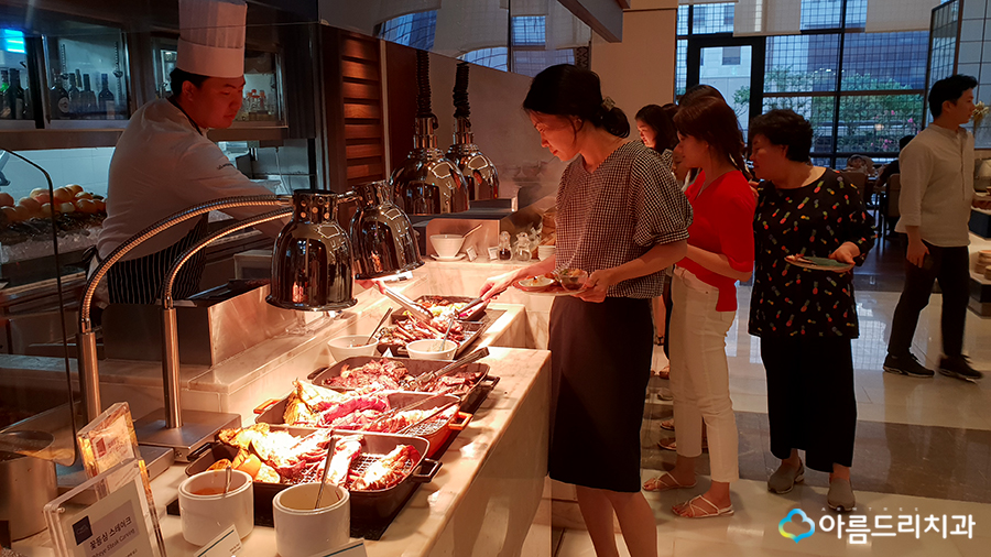 르메르디앙서울 뷔페 호텔 회식 조으다 관련 이미지 11