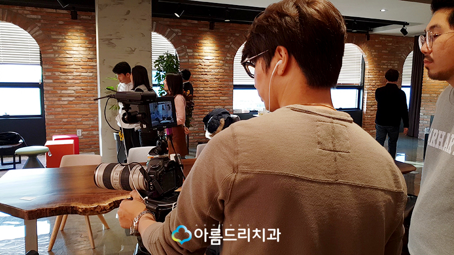 CJ오쇼핑 구강세정기 방송촬영 아름드리치과 이현정원장 관련 이미지 18