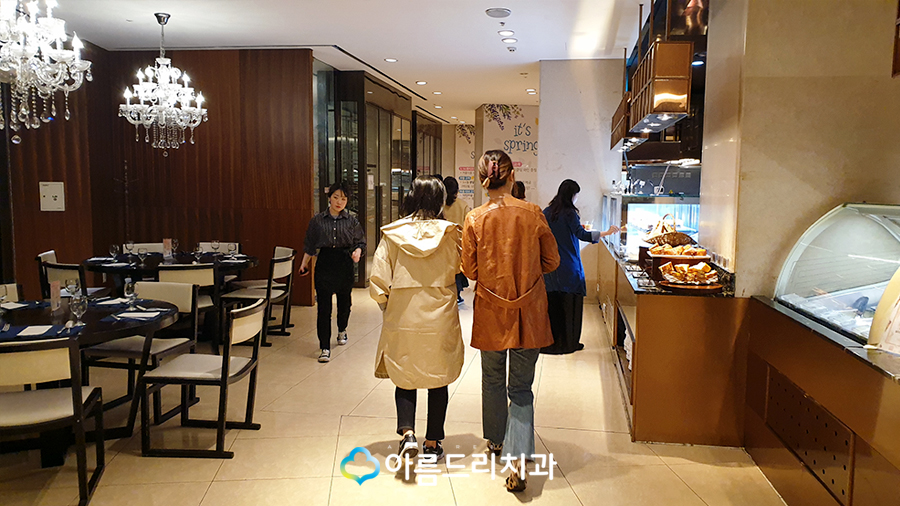 리버사이드 더가든키친 가성비좋은 호텔뷔페 회식 관련 이미지 4