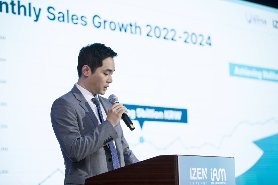 플란치과 서울점 최영인 대표원장 해외 의료진 초청 &lsquo;수면마취 임플란트 수술&rsquo; 강연 진행 관련 이미지 4