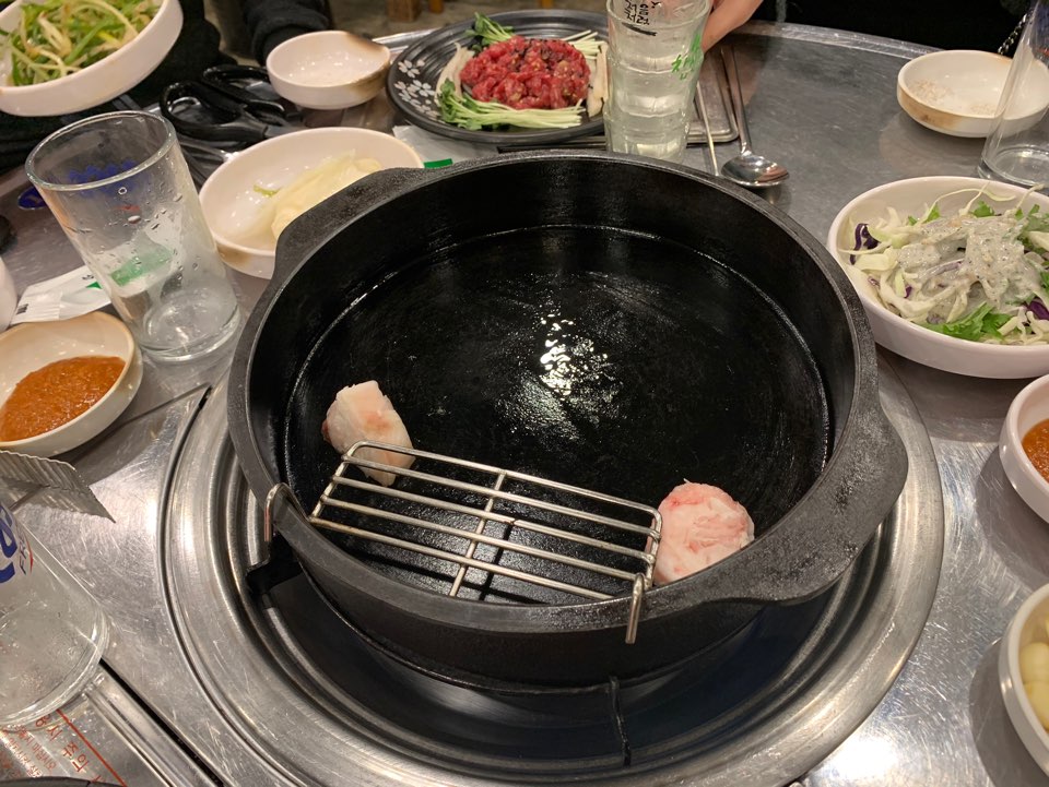 A great beef restaurant, Yangjae Butcher Shop, is perfect for company dinners at Yeoksam Bangbang branch! image 6