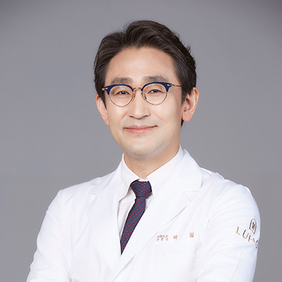 눈성형수술 목적, 미용과 기능성 모두 중요[기사] 관련 이미지 1