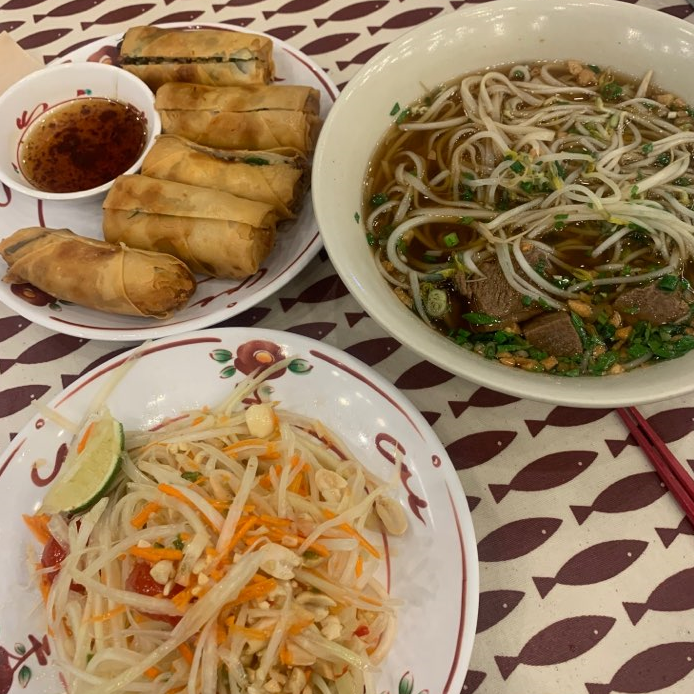 Seoul Express Bus Terminal Soi Yeonnam Famille Station Branch Beef Rice Noodles! image 3