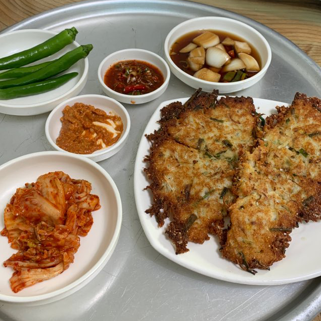 경주 황리단길 맛집 놋전국수(놋전분식) 빈대떡.회국수 관련 이미지 4