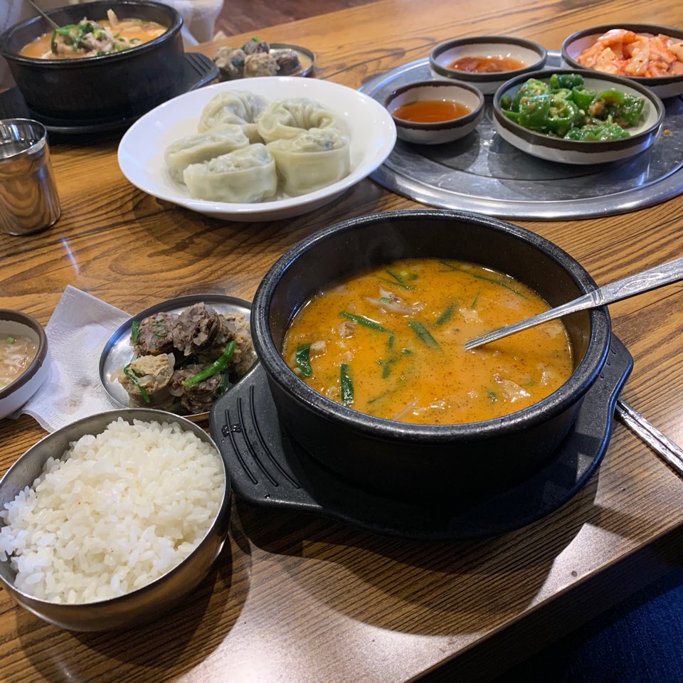 압구정역 점심 홍반장 신의주찹쌀순대 순대국밥 진짜 추천해요! 관련 이미지 10