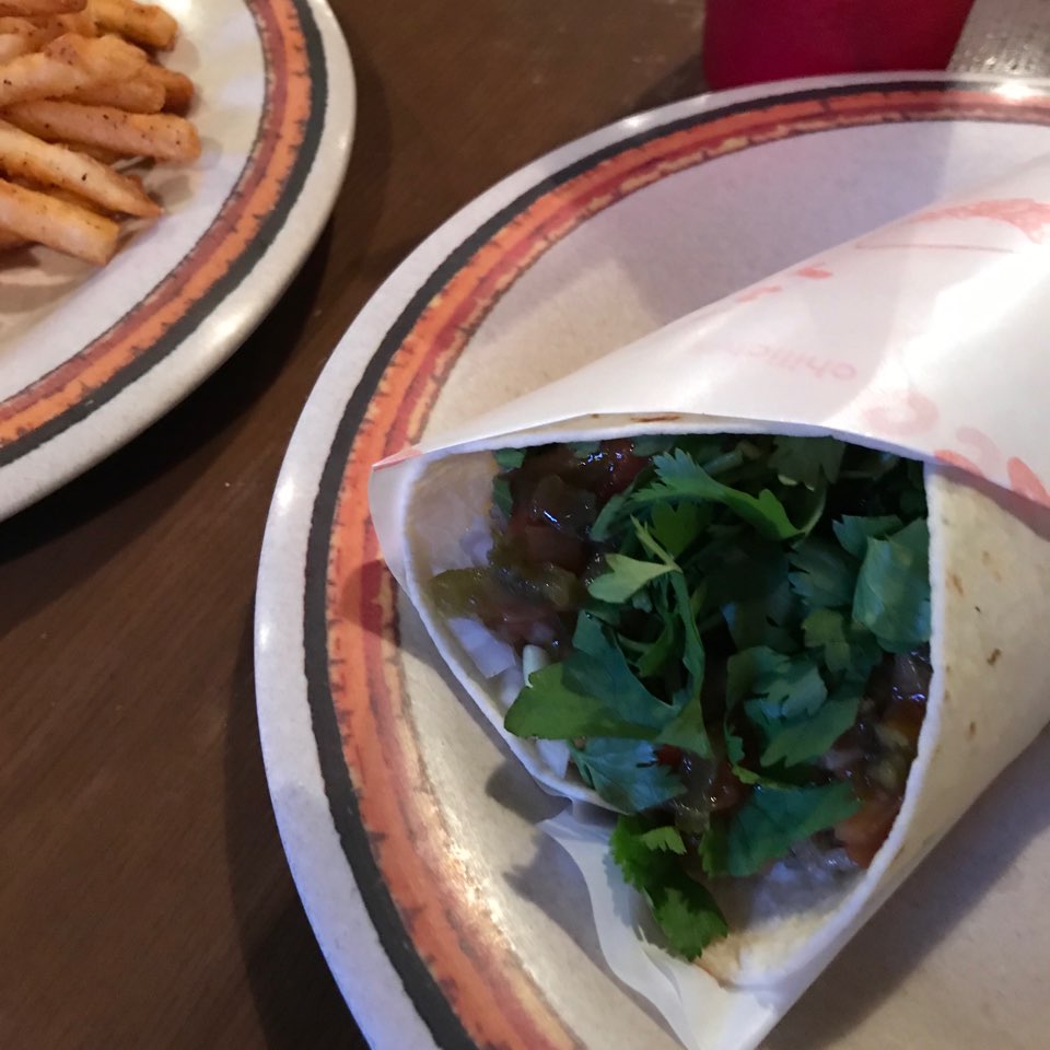 가로수길 타코 맛집 타코칠리칠리 비프부리또 맛있어요! 관련 이미지 2