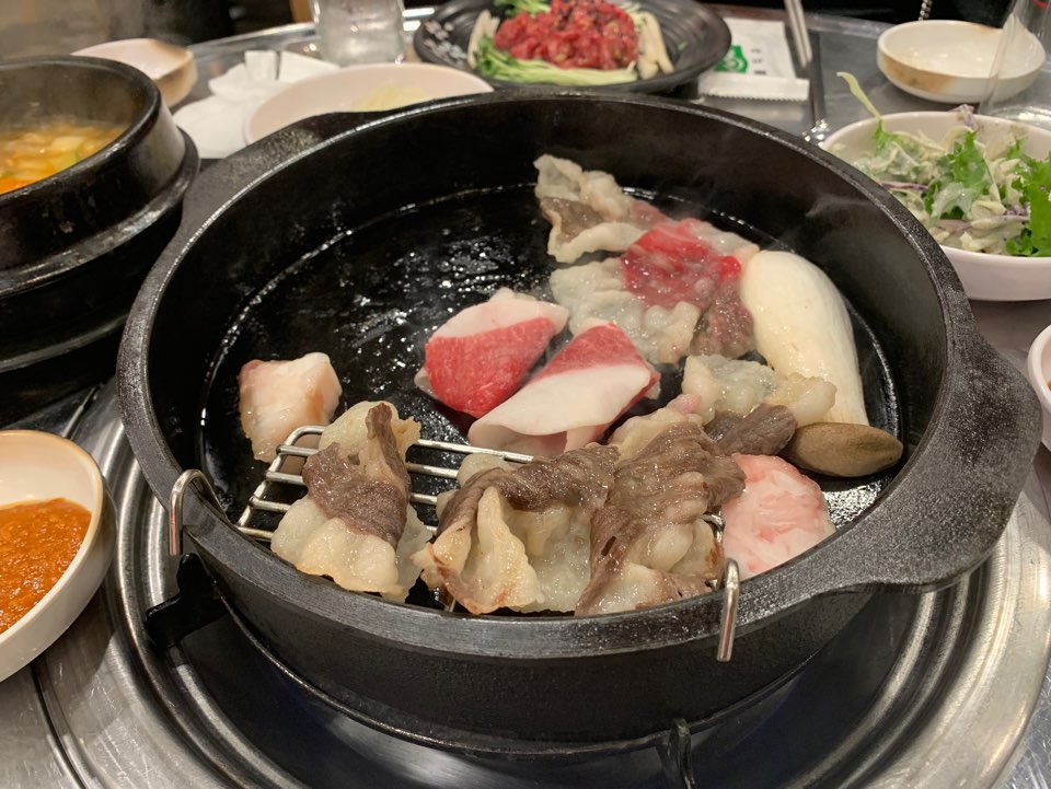 A great beef restaurant, Yangjae Butcher Shop, is perfect for company dinners at Yeoksam Bangbang branch! image 9