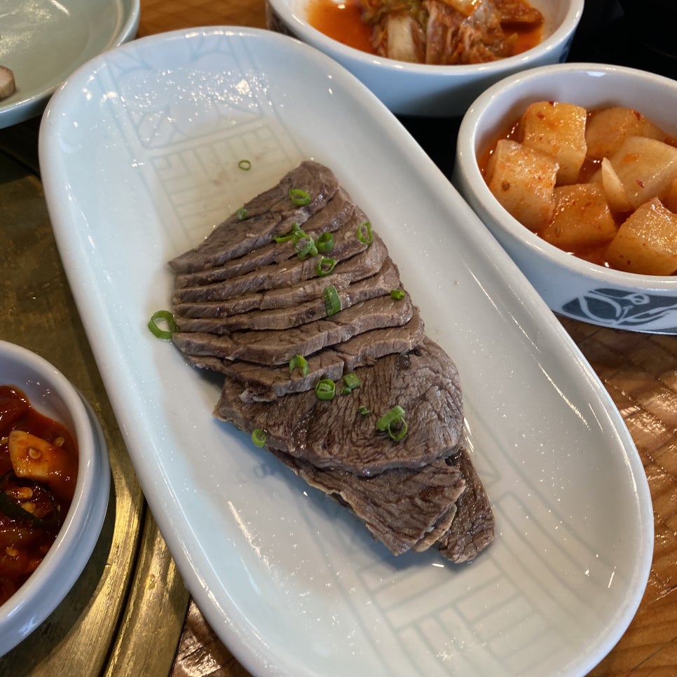 My First Introduction to Pyeongyang Naengmyeon at Bongpiyang Bangi Branch! image 2