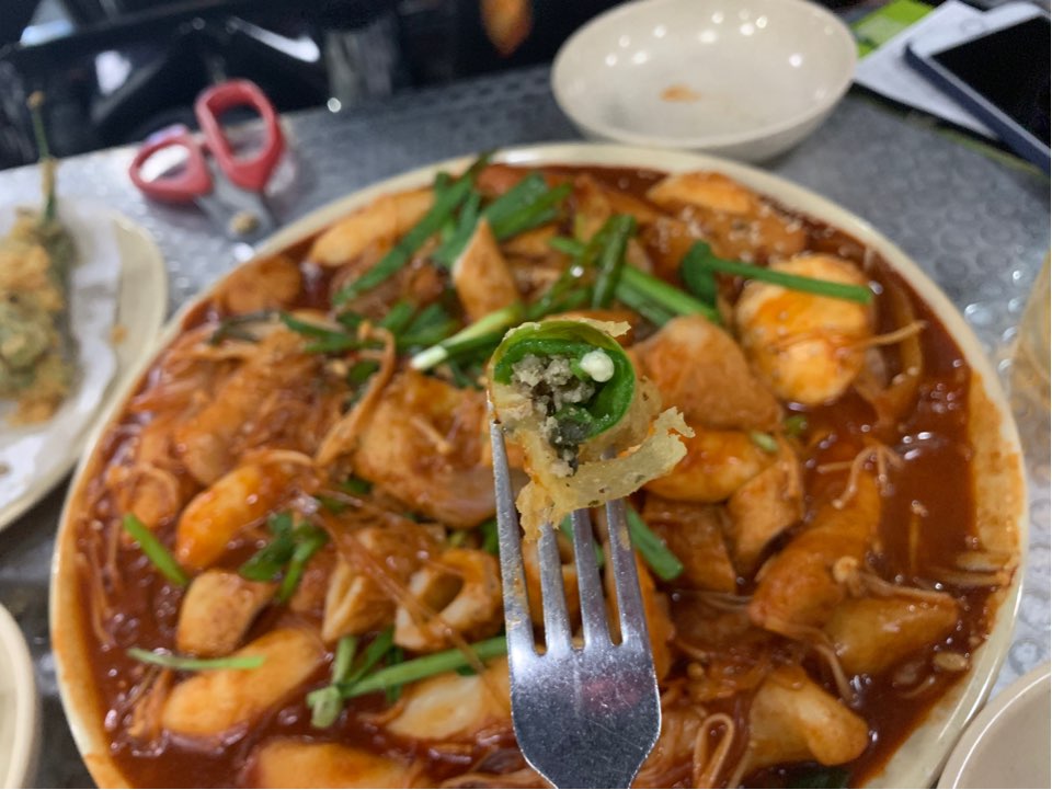 Garosugil Best Restaurant, Hanchu (A Memory of a Drink): Tteokbokki & Fried Chili Peppers, Just as Good as Expected! image 13