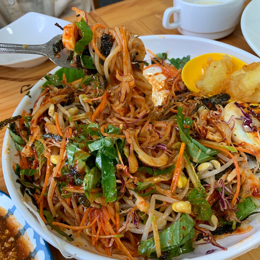 A Review of My Jeju Trip: Seochonje Black Pork Tonkatsu & Spicy Chogyeomyeon with Cuttlefish! image 5
