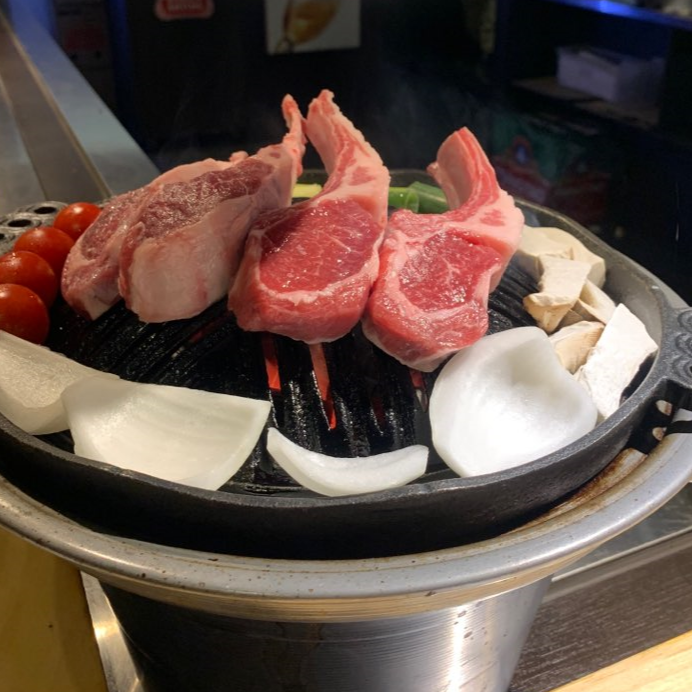 Sinsa-garosugil Restaurant, Lamuzin: A Great Place for Lamb and Lamb Chops! image 4