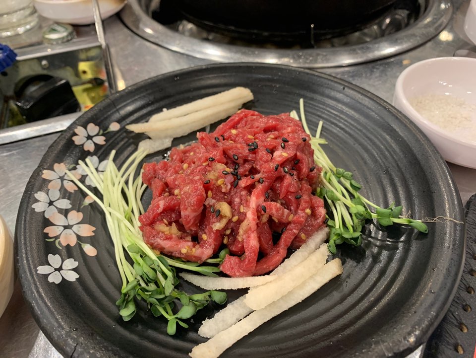 A great beef restaurant, Yangjae Butcher Shop, is perfect for company dinners at Yeoksam Bangbang branch! image 5