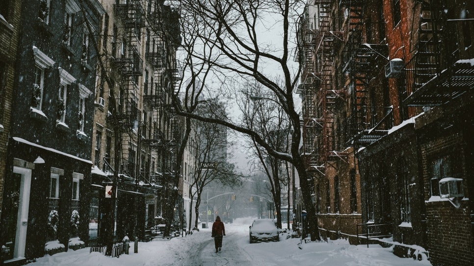 Health Guidelines for Heavy Snow Preparation in Winter image 1
