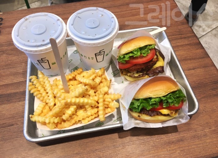[동대문맛집] 쉑쉑버거두타점, 버거맛 솔직후기! 관련 이미지 5