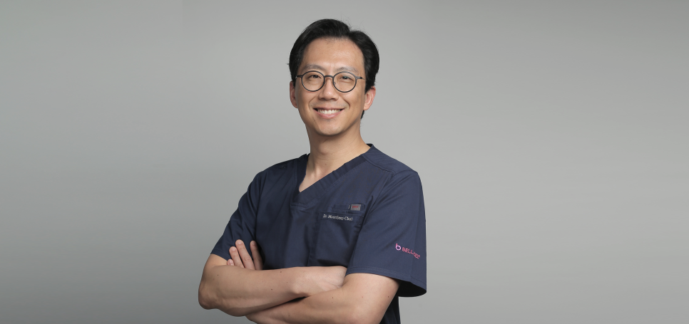 In Your 50s, Restoring a Youthful Look with Before-and-After Eye Surgery and Fat Grafting to the Upper Eyelids, Temples, Under-Eyes, and Above the Brows image 14