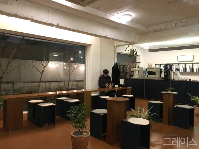 [가로수길 카페] 가로수길 신상카페 캐주얼커피(CASUAL COFFEE) 솔직후기! 관련 이미지 3