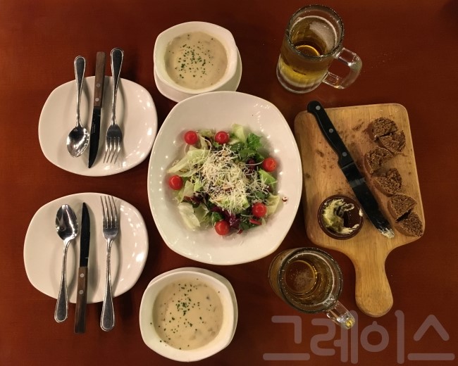 [이태원 루프탑] 이태원펍 아웃백 루프탑&hearts; 관련 이미지 7