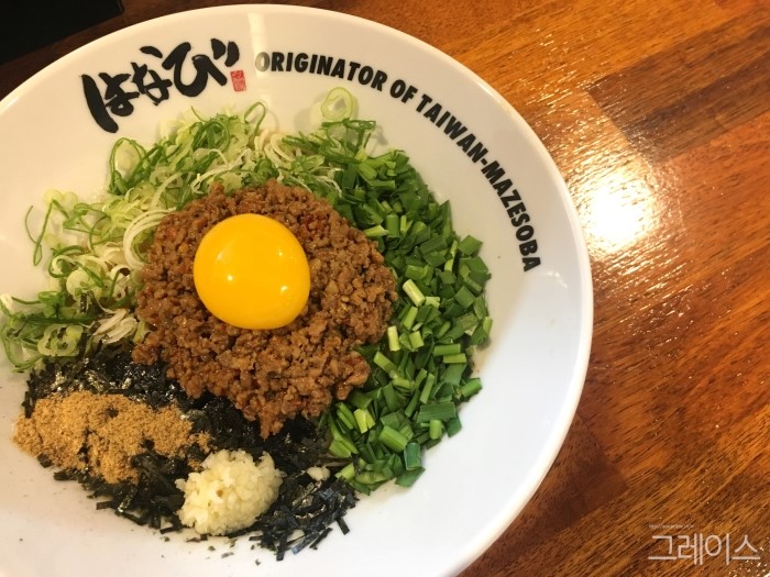 [신사 맛집] 잠실에서 핫한 맛집, 멘야하나비 신사점 오픈♡ 관련 이미지 7