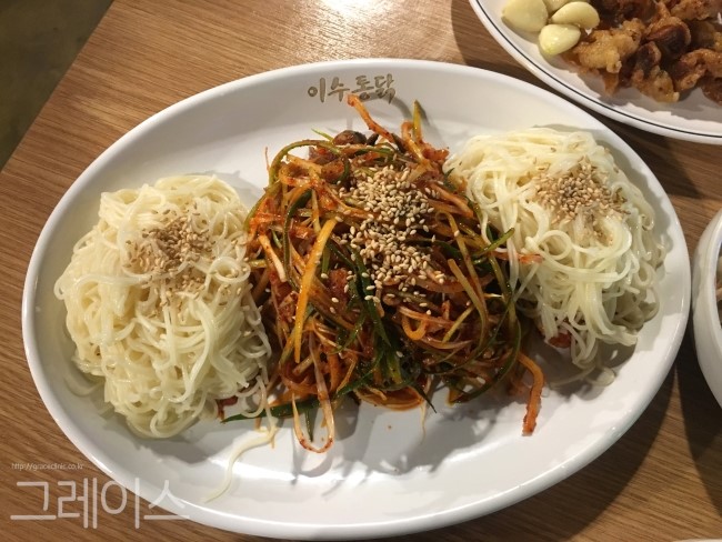 [강남역 맛집] 수요미식회에서도 인정한 곳, 치맥은 바로 여기! 이수통닭 관련 이미지 5