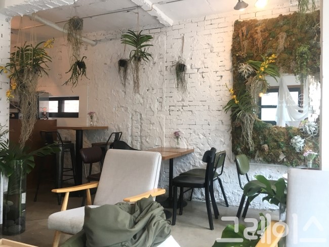[이태원 카페] 경리단길 플라워카페 이태원 꾸까(KUKKA) 관련 이미지 5