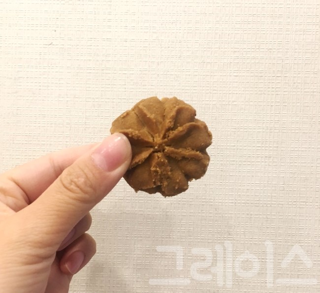[제니쿠키] 선물로 받은 홍콩 제니쿠키, 핵존맛 관련 이미지 3