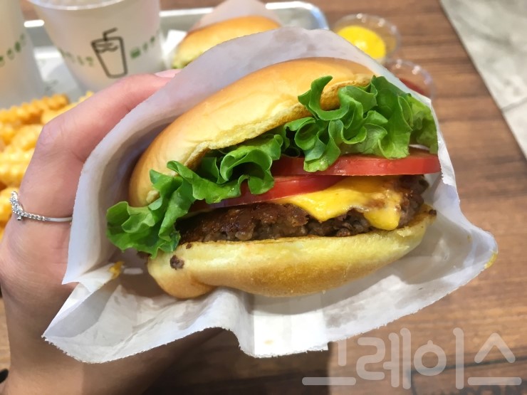 [동대문맛집] 쉑쉑버거두타점, 버거맛 솔직후기! 관련 이미지 7