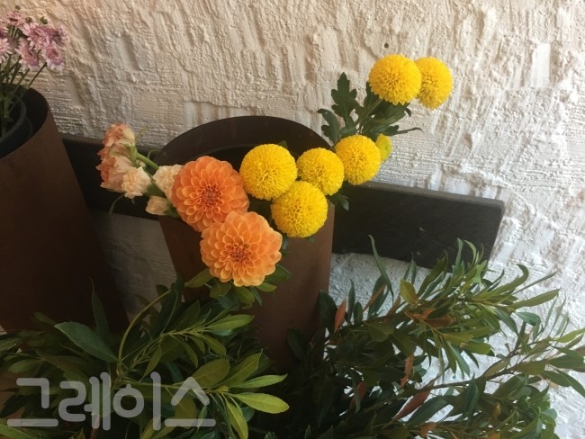 [이태원 카페] 경리단길 플라워카페 이태원 꾸까(KUKKA) 관련 이미지 11