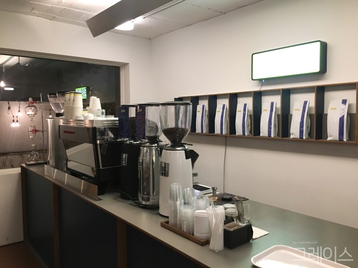 [가로수길 카페] 가로수길 신상카페 캐주얼커피(CASUAL COFFEE) 솔직후기! 관련 이미지 4