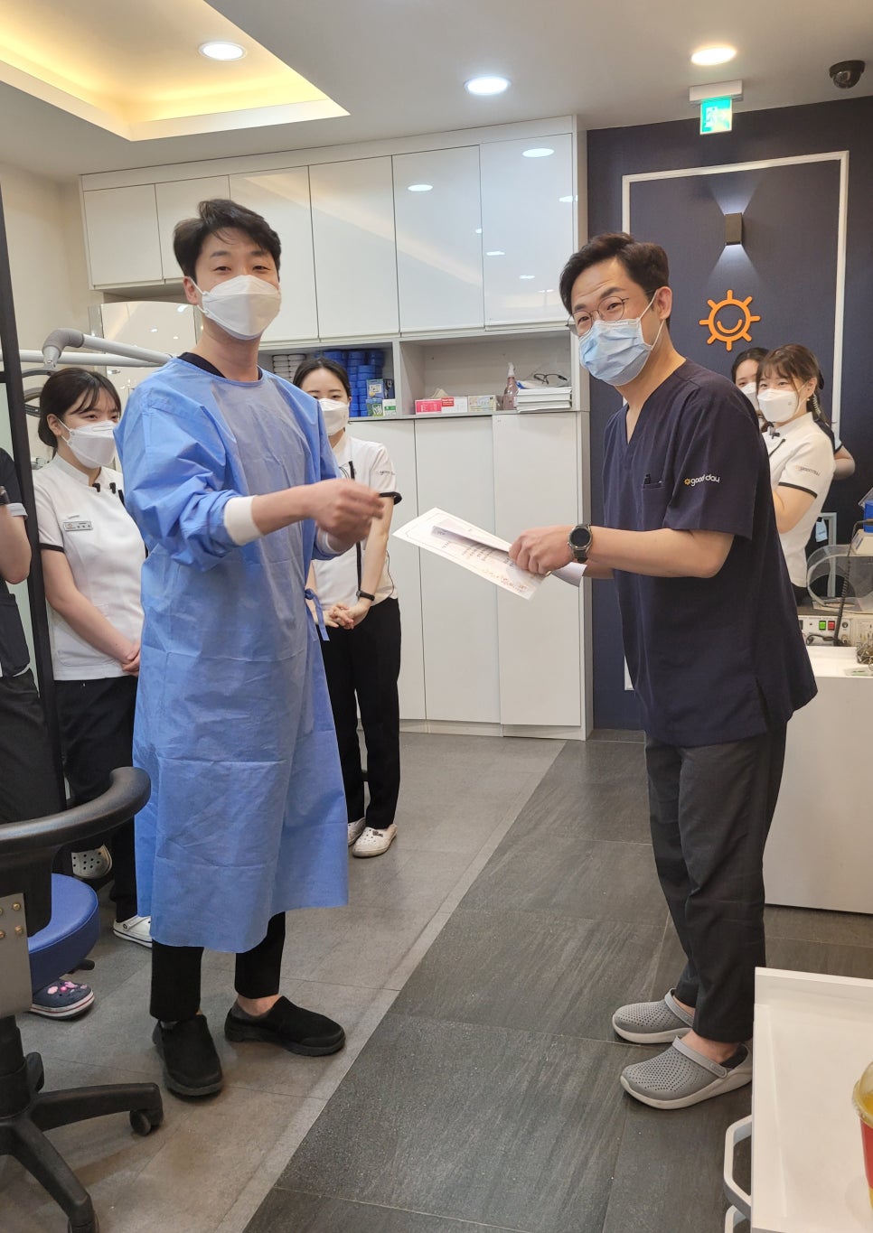 서로에게 감사했던 시간 - 장기근속자 상장 수여식 관련 이미지 3