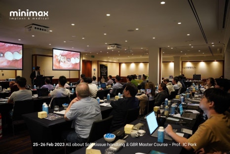 스트라우만 임플란트 권장대상 [Straumann] 관련 이미지 8