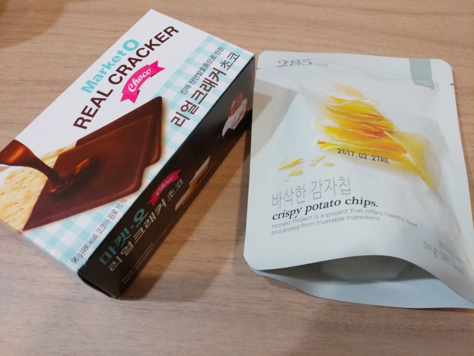 올리브영 과자 - 바삭한 감자칩 & 마켓오 리얼크래커 초코 관련 이미지 2