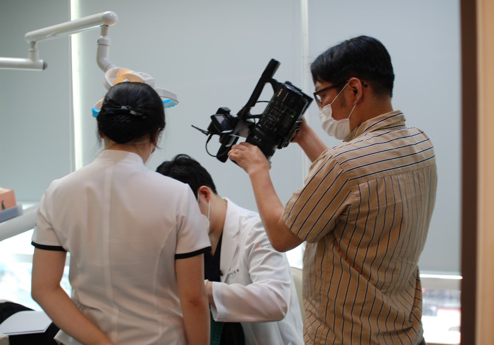 [이성화 원장님] SBS 모닝와이드 &lsquo;똑똑한 임플란트 관리법&rsquo; 출연 관련 이미지 11