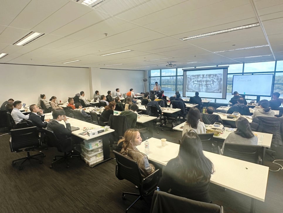 박정철 원장, 급속골이식(iGBR) 노하우를 세계각국으로! 관련 이미지 2