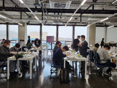 연세굿데이치과, 18년 장기보존 임플란트 증례발표 관련 이미지 18