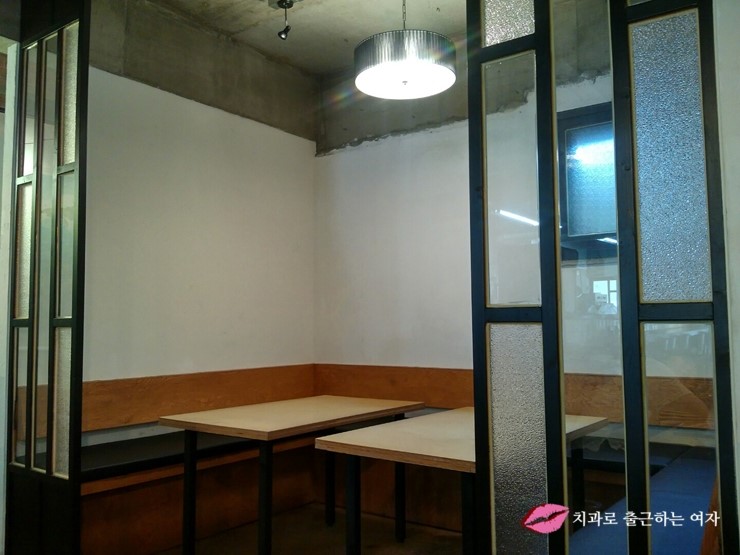 홍대 연남동 햄버거 <옥탑 OKTOP> 넘 맛있어요 ㅠㅠ 관련 이미지 2