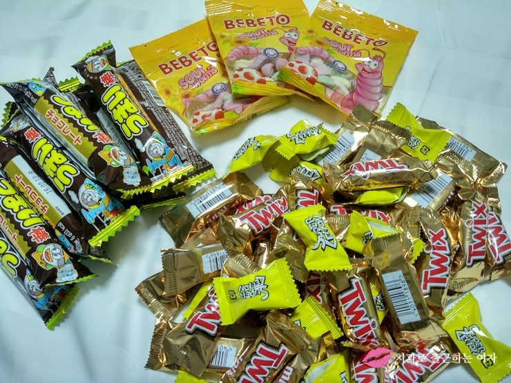 우마이봉 초코 + 트윅스 미니 + 슈퍼레몬캔디 + 베베토젤리 관련 이미지 2