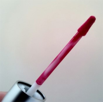 선명한 컬러 넘 예쁜, 레브론 울트라 HD 매트 립컬러 (605 Obsession) 관련 이미지 6