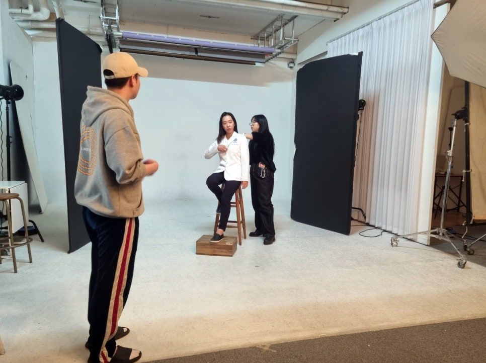 10인 의료진 프로필 촬영현장 공개ㅣ비비드스튜디오 관련 이미지 28
