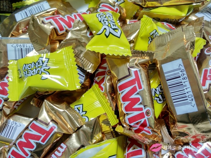 우마이봉 초코 + 트윅스 미니 + 슈퍼레몬캔디 + 베베토젤리 관련 이미지 4