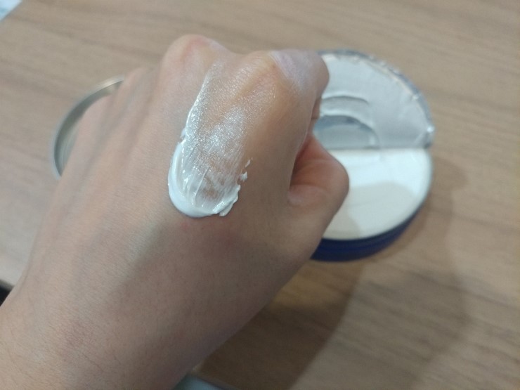 이것저것 다 발라봐도 니베아크림(NIVEA) 이게 으뜸 ㅋㅋ 관련 이미지 7