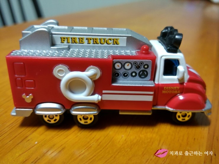 귀염둥이 토미카(TOMICA) 미키마우스 시리즈 2개 데려왔어요 &hearts; 관련 이미지 10