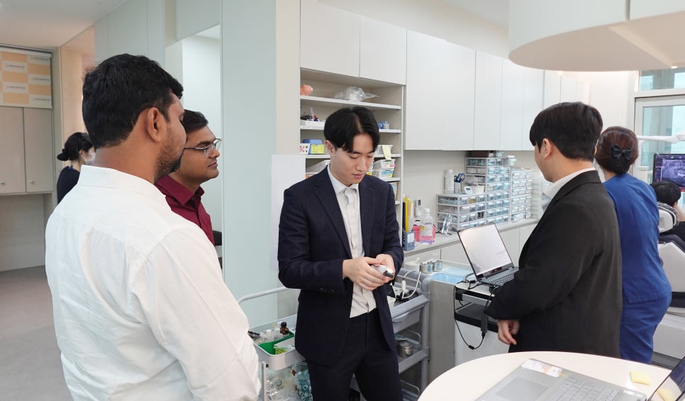 인비절라인(Invisalign) 인도 지사장님 내방_양재점에 다녀간 특별한 손님 관련 이미지 5