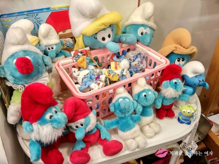 연남동 편집샵 공작새, 장난감&핸드메이드&인테리어소품 다 있는 곳 :) 관련 이미지 8