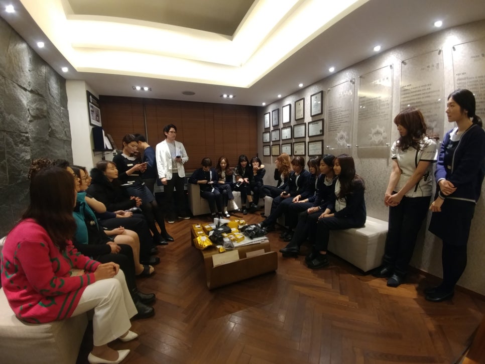 양재연세굿데이 송년회 #우수사원표창 #강남마키노차야 관련 이미지 1